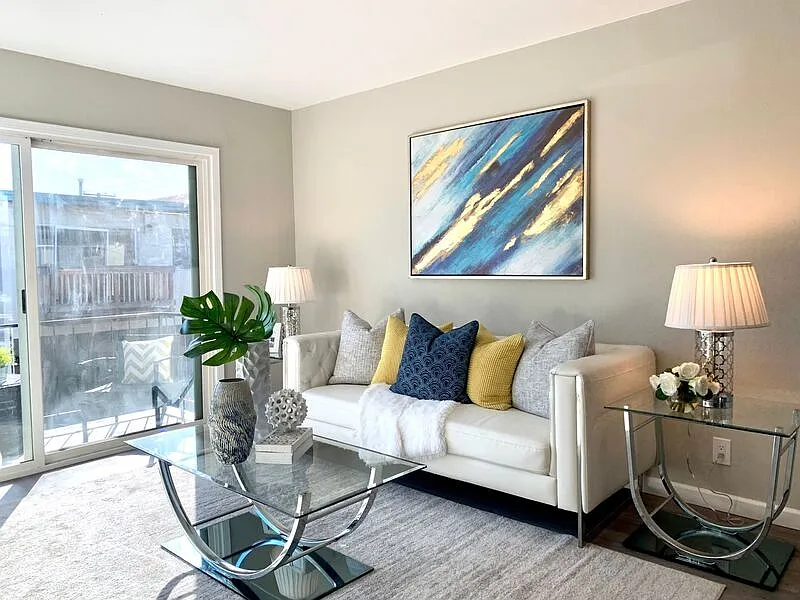 1 bed, 1.0 bath, 750 sqft, $2,600 — Photo 1