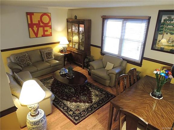 2nd image of 9307 Windwood Ct