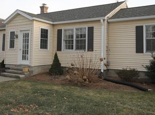 142 Ferry St, Easthampton, MA 01027