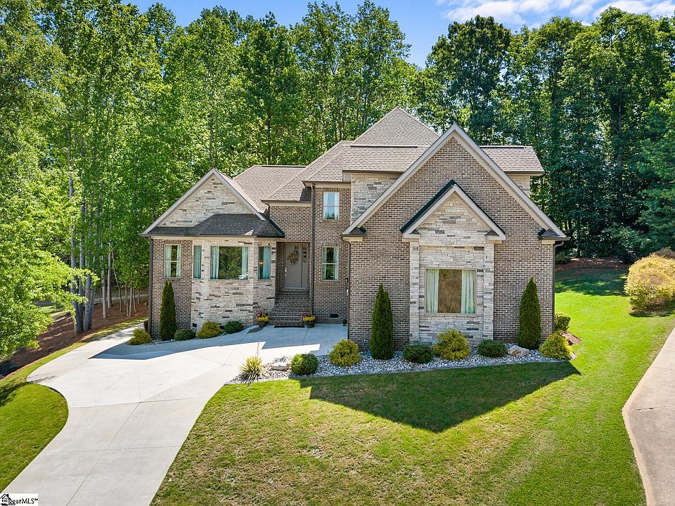 1st image of 140 Turnberry Rd