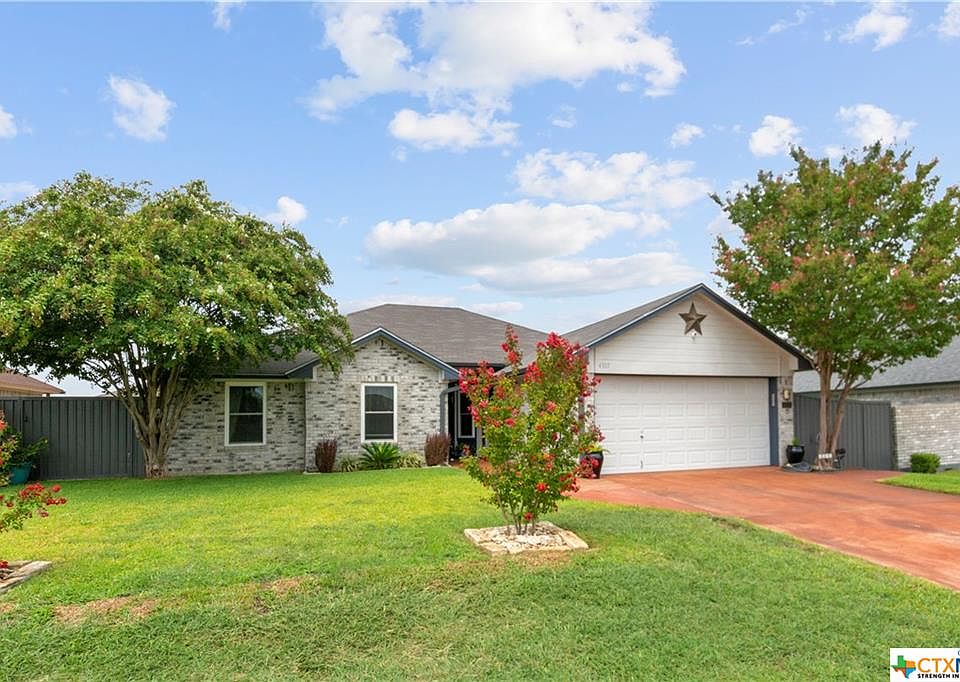 1st image of 4307 Aspen Dr