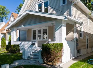 2044 Barrows St, Toledo, OH 43613