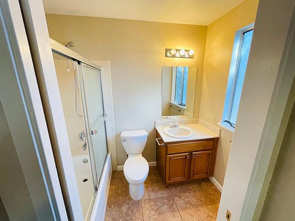 3rd image of 5240 Arbardee Dr