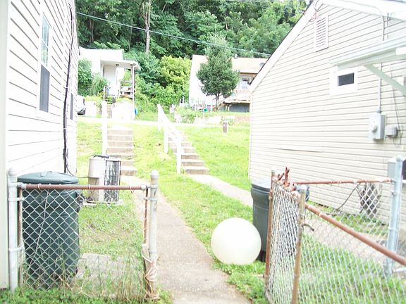 4th image of 3508 Washington St W