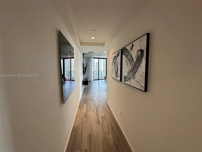 801 S Miami Ave — Photo 29
