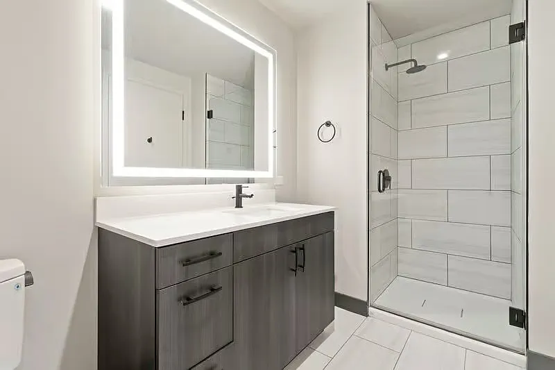 Studio, 517 sqft, $2,613 — Photo 3