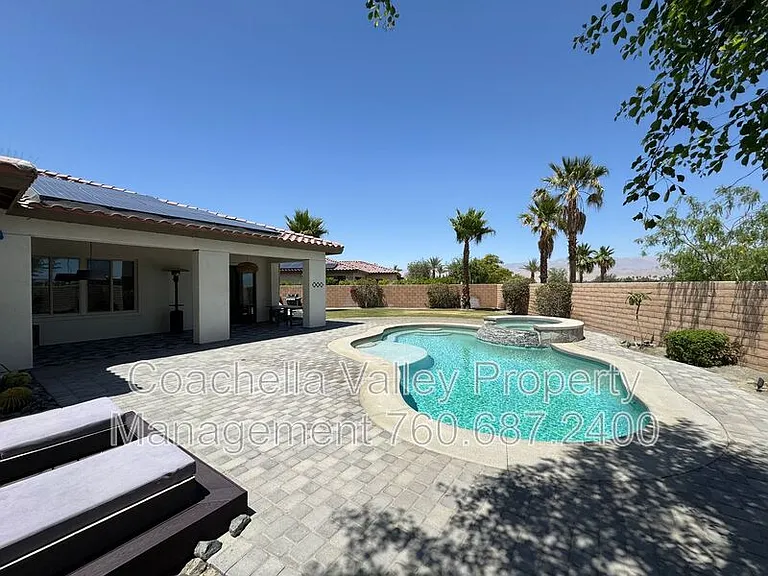 74635 Tesla Dr — Photo 68