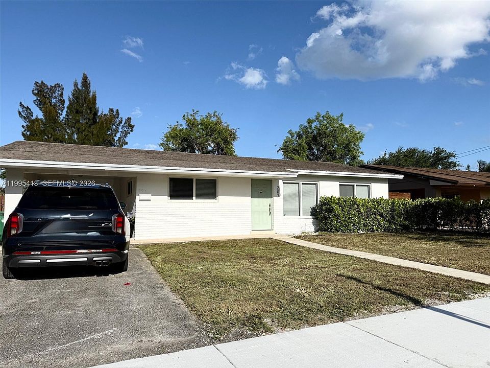 1st image of 207 SW 12th Ave