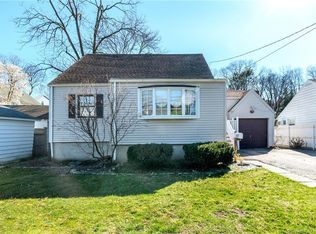 52 Arlington Rd, Stamford, CT 06902