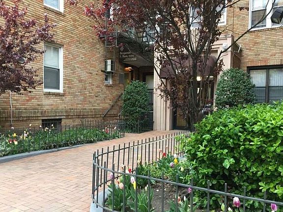 5th image of 1801 Avenue N #1G