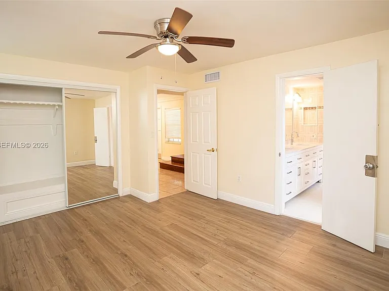 5613 Pierce St — Photo 20