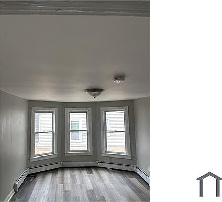 5th image of 19 Wakefield Ct Floor 3