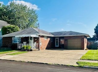 1200 Lakeview Dr, Parkersburg, WV 26104
