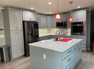 101 Serenity Hill Ct, Asheville, NC 28803