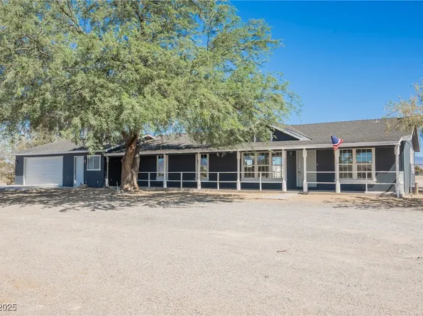 3250 E Dandelion St, Pahrump, NV 89048