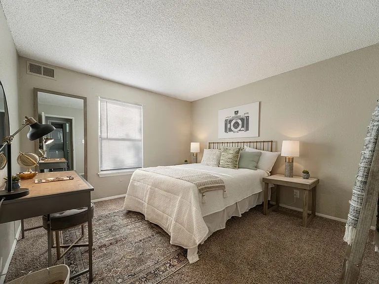 Harper's Lodge Apartments - Don't Miss Out Save Up to $300 When You Move In! — Photo 29