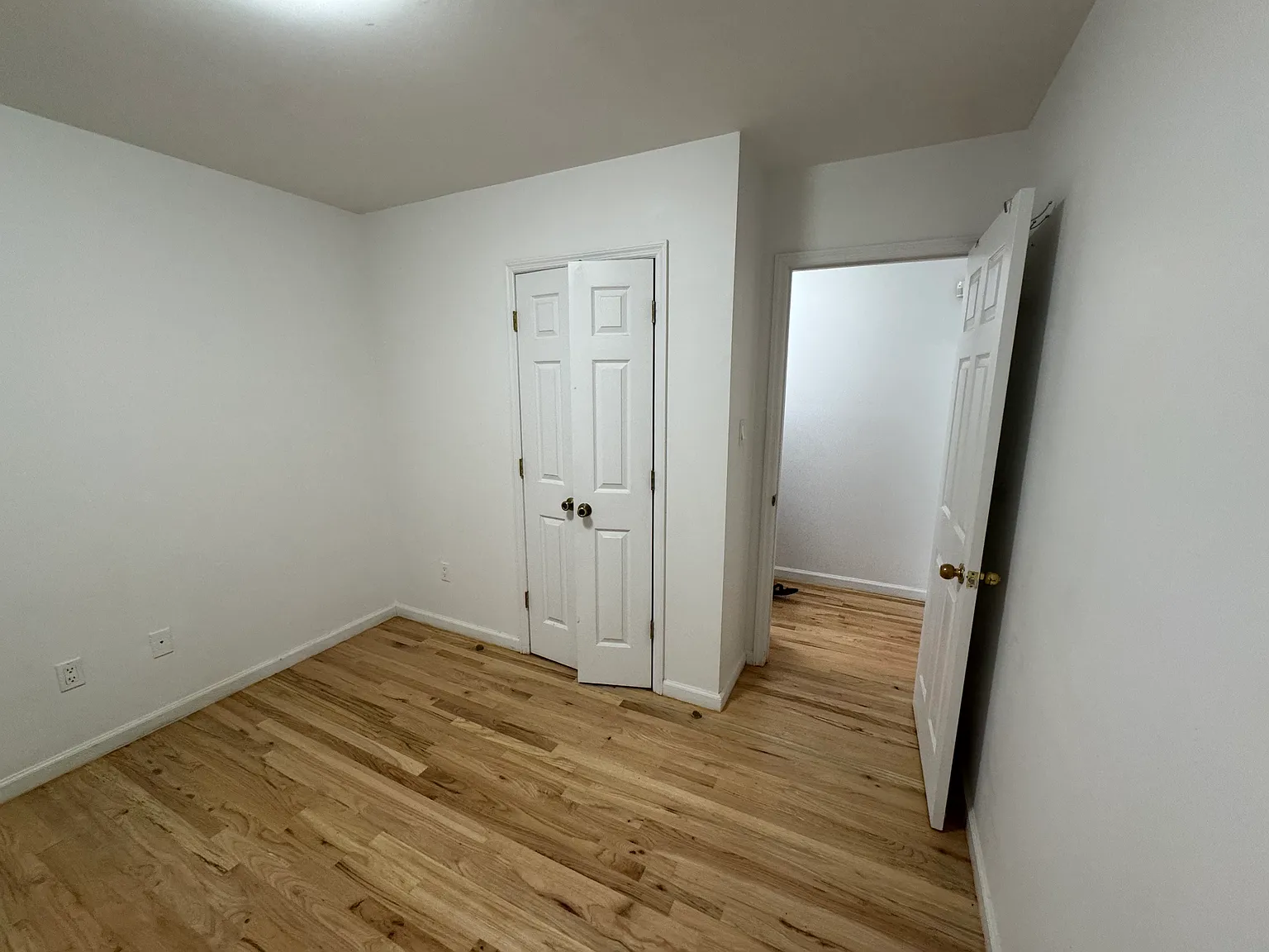 2 bed, 1000 sqft, $2,950 — Photo 4
