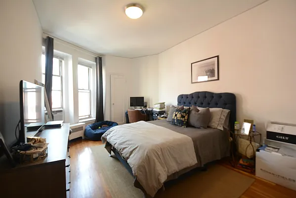 Rented by Keller Williams NYC | media 8