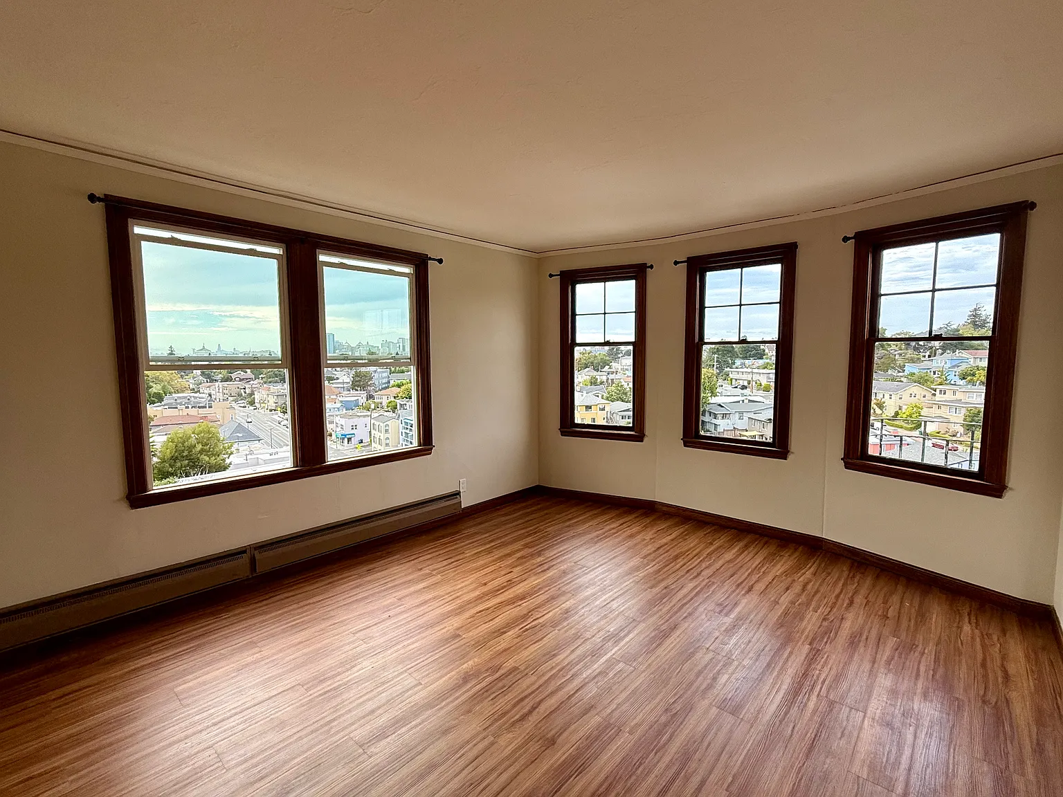 1 bed, 750 sqft, $2,475 — Photo 2