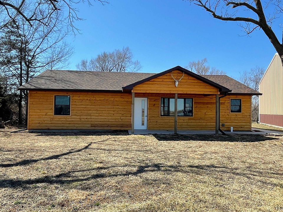 1st image of 315 E College