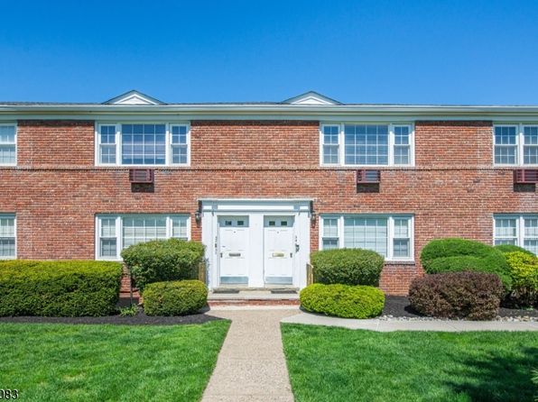 666 Bloomfield Ave BLDG 3 #34, West Caldwell Twp., NJ 07006