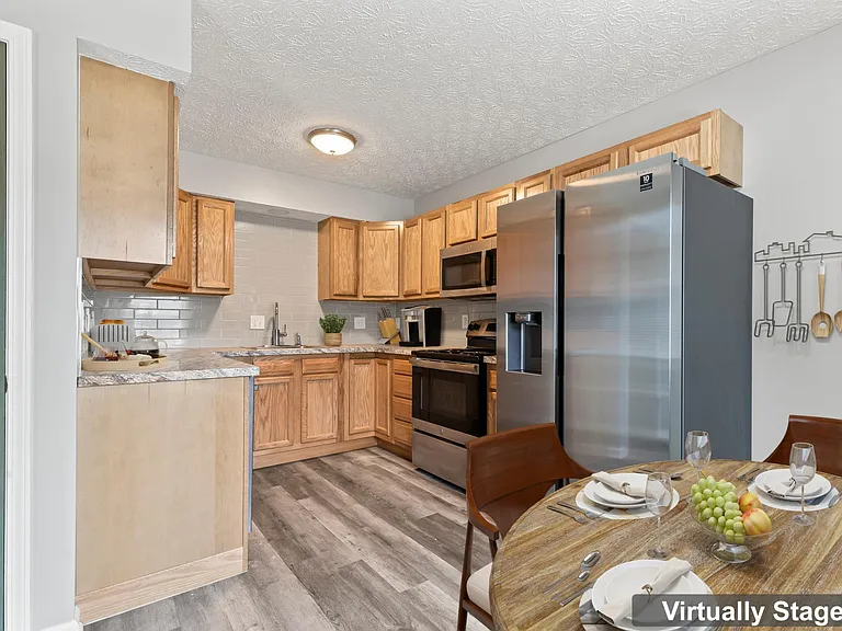 1638 Waterstone Ct — Photo 5