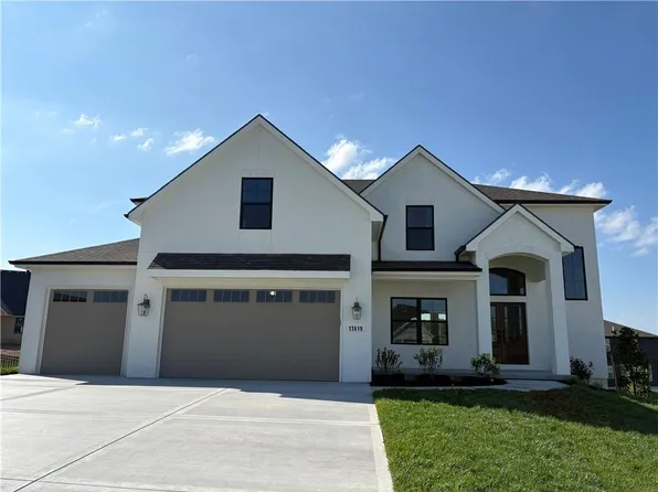13619 Clover Ct, Kearney, MO 64060