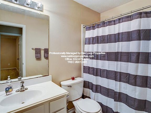 4th image of 5114 Blanco Dr