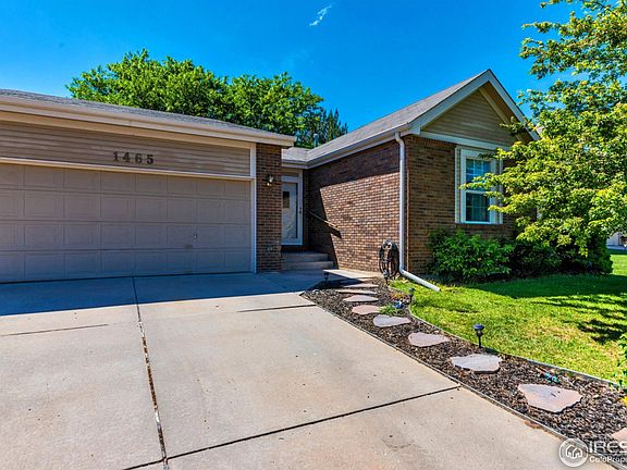 2nd image of 1465 44th Avenue Pl