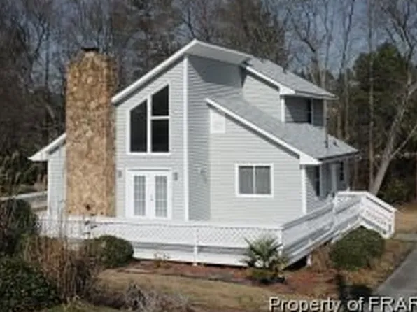 834 Dandridge Dr, Fayetteville, NC 28303