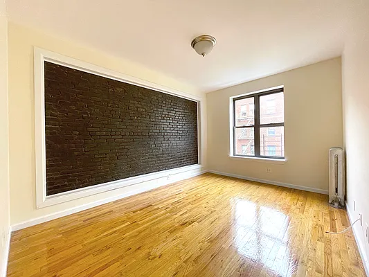 Rented by Bohemia Realty Group | media 15