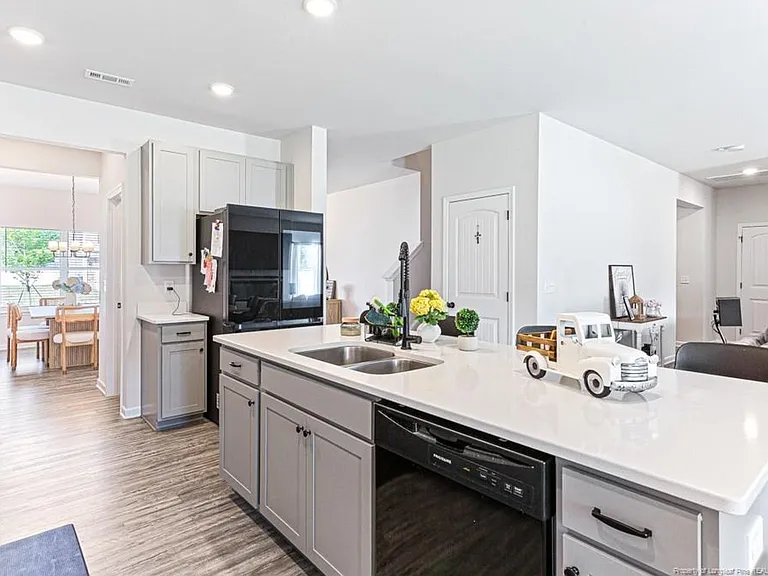 1622 Old Barn Rd — Photo 11