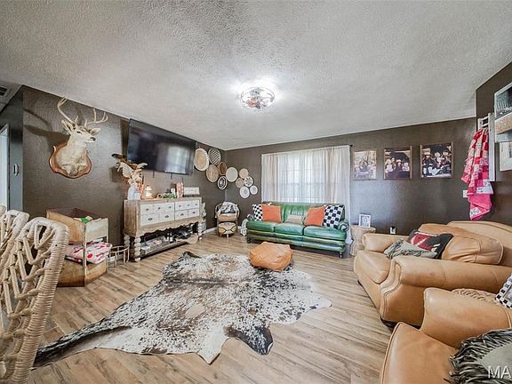4th image of 18670 Maries Rd #542