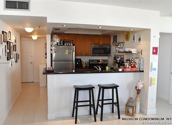 2nd image of 850 N Miami Ave #1209
