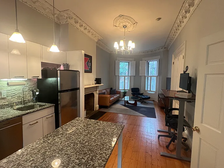 3 Wellington St #2 — Photo 2