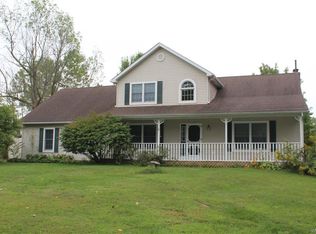 11187 Crego Rd, Akron, NY 14001