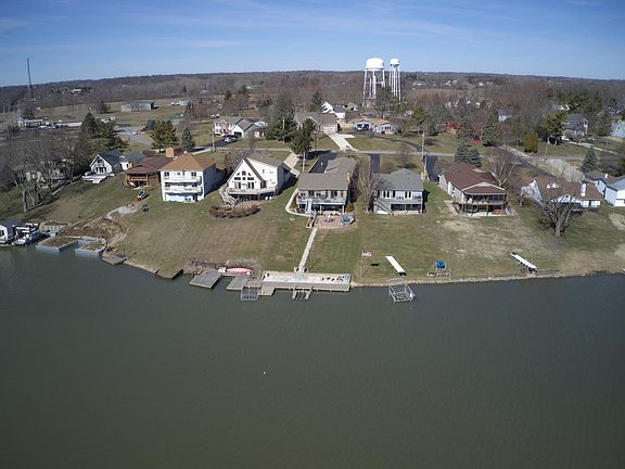 4th image of 1075 Chickasaw Dr