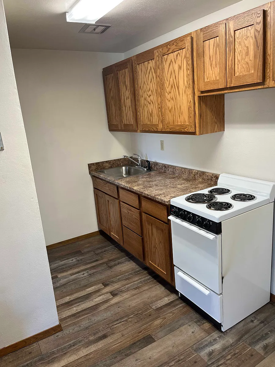 Building Photo - 910 S Phillips Ave #5