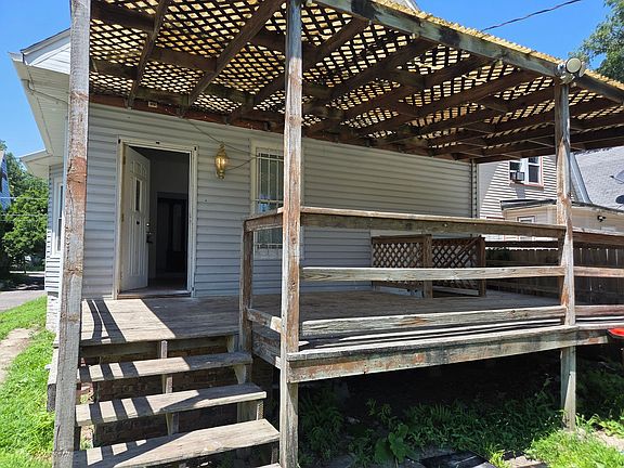 5th image of 1810 N New York Ave