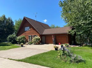 4 Lakeview Dr, Fulda, MN 56131