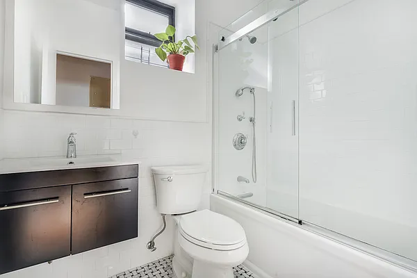 Sold by Compass | media 5