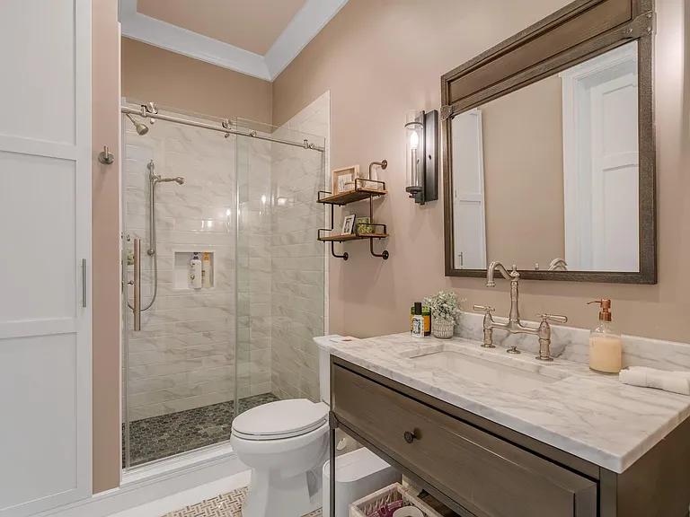 4 Brookview Ct — Photo 32
