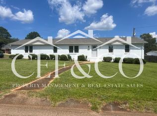 117 Hendrix Dr, Boiling Springs, SC 29316