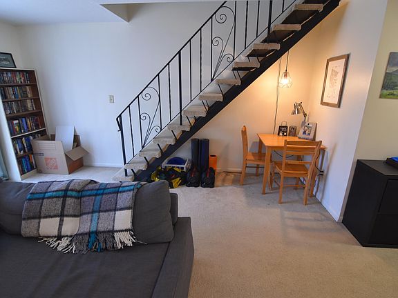 3rd image of 24 Highland Ave APT 4