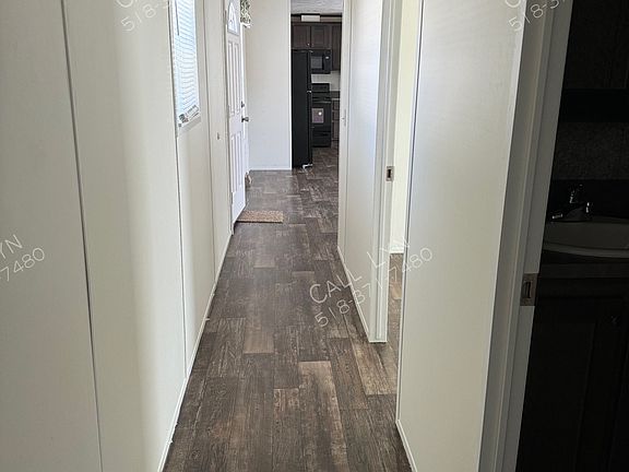 4th image of 90 Terrace Ct