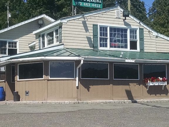 4th image of 24 Mason Street