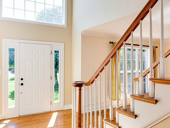 716 Eastgate Village Pl-5