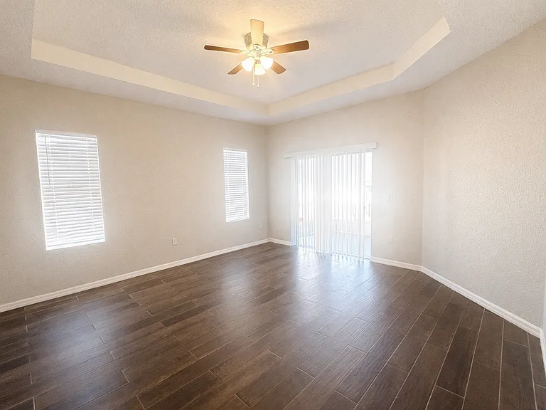1192 Normandy Heights Cir — Photo 11
