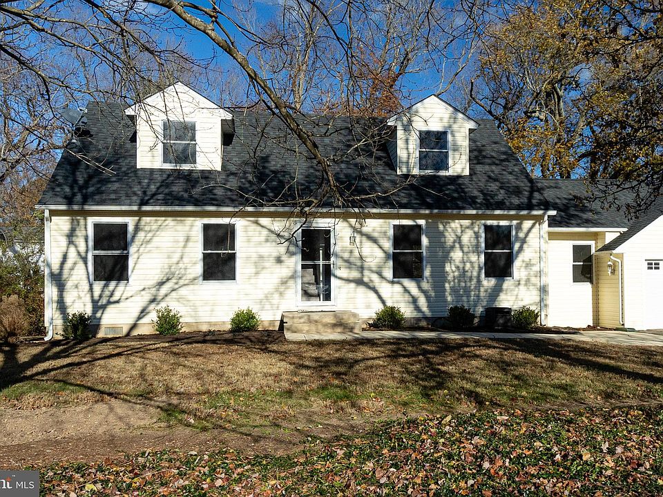1st image of 40778 S 40th Dr