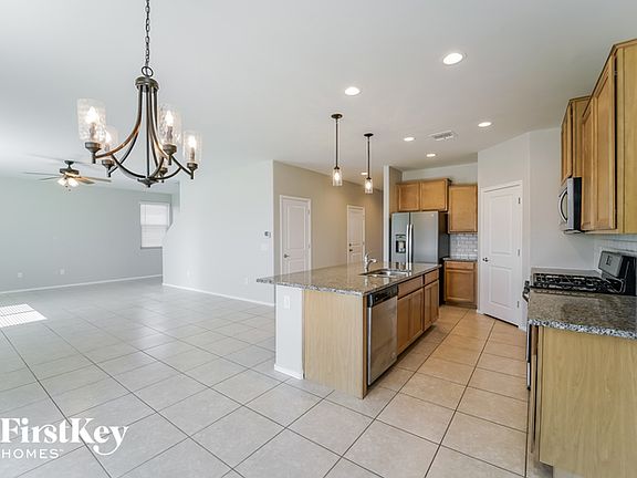 4th image of 12066 N Geary Ave